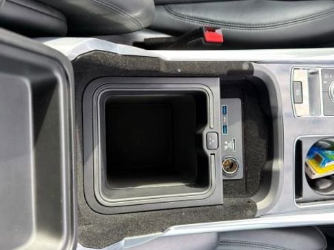 Used 2019 Land Rover Range Rover Sport HSE Dynamic image 23