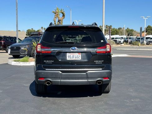 Used 2022 Subaru Ascent Limited w/ Technology Package image 3