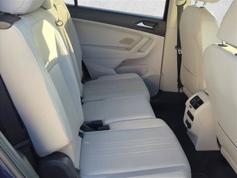 Used 2022 Volkswagen Tiguan SE FWD image 22