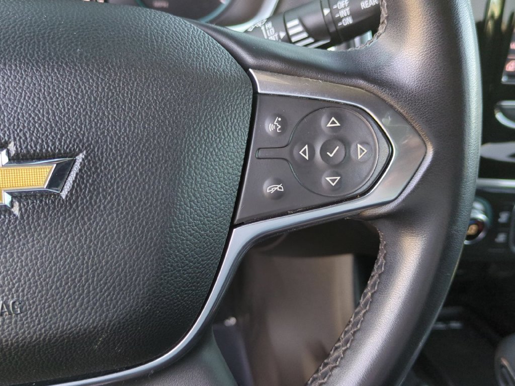 Used 2023 Chevrolet Traverse LT FWD image 13