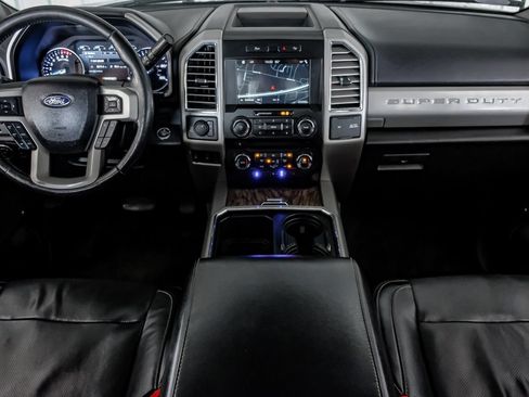 Used 2017 Ford F250 Lariat w/ Lariat Ultimate Package AWD/4WD image 13