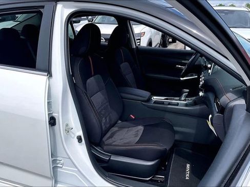 Certified 2025 Nissan Sentra SR w/ Lighting Package FWD image 28