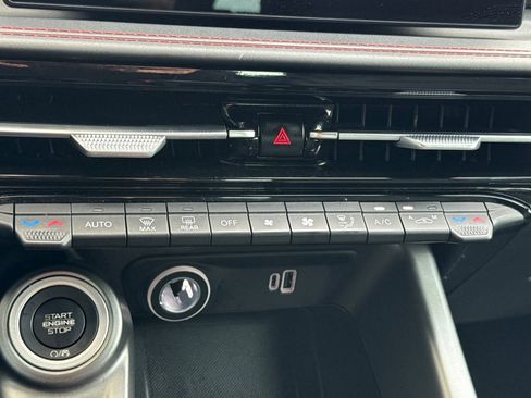 Used 2024 Dodge Hornet R/T w/ R/T Blacktop Package image 25