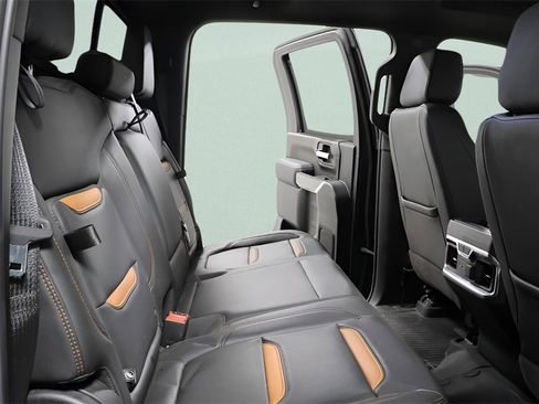 Used 2020 GMC Sierra 2500 AT4 image 27