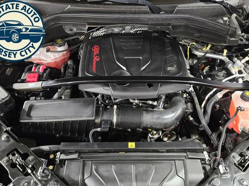 Used 2020 Alfa Romeo Stelvio Ti AWD/4WD image 41