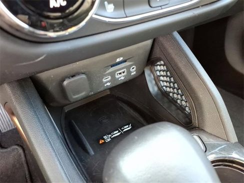 Used 2023 Chevrolet TrailBlazer ACTIV w/ Sun and Liftgate Package image 21