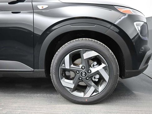 New 2026 Hyundai Venue SEL FWD image 10