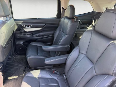 Used 2019 Subaru Ascent Limited AWD/4WD image 14