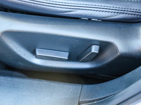 Used 2017 MAZDA MAZDA6 Touring image 11