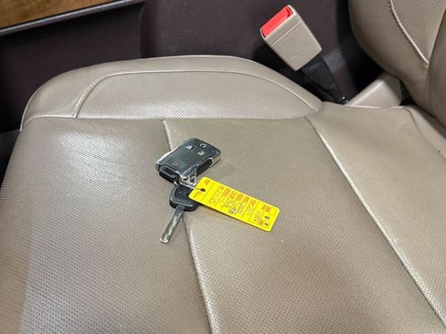 Used 2017 Chevrolet Silverado 1500 LTZ w/ Sport Package image 20