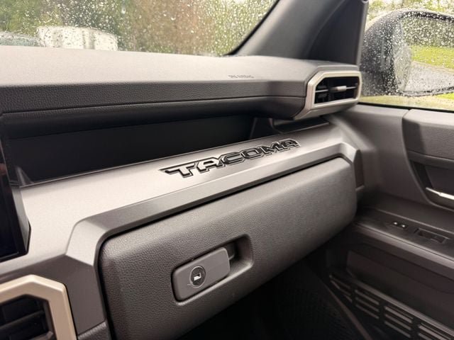 Used 2026 Toyota Tacoma TRD Sport AWD/4WD image 15
