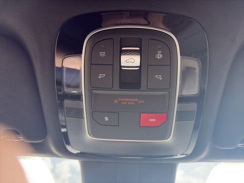 Used 2023 Hyundai Santa Fe Calligraphy AWD/4WD image 15