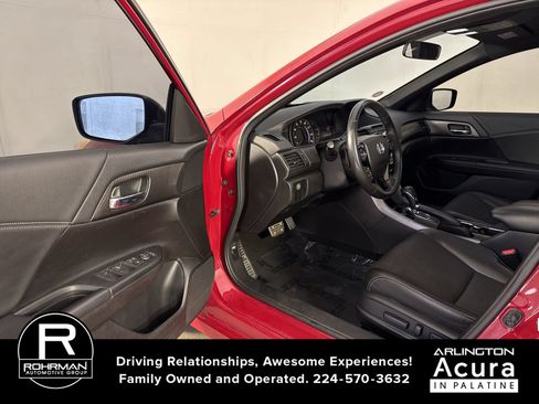 Used 2016 Honda Accord Sport image 4