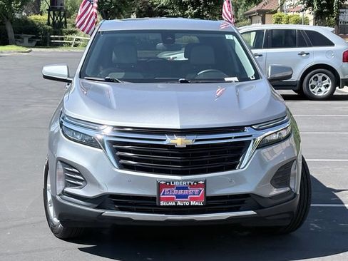 Used 2023 Chevrolet Equinox LT w/ Driver Convenience Package AWD/4WD image 3