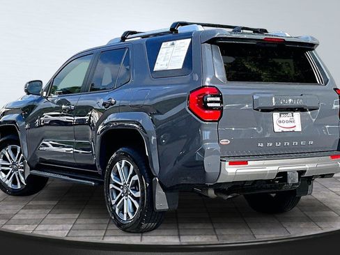 Used 2025 Toyota 4Runner Limited AWD/4WD image 4