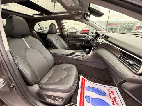 Used 2020 Toyota Camry XSE FWD image 20