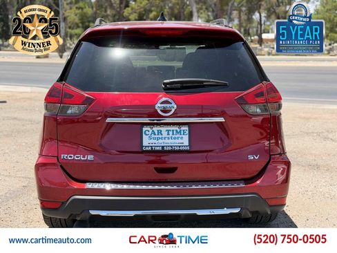 Used 2018 Nissan Rogue SV w/ Sun & Sound Touring Package FWD image 4