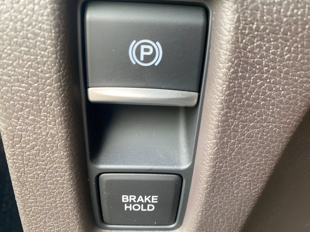 Used 2019 Honda Odyssey Elite image 21