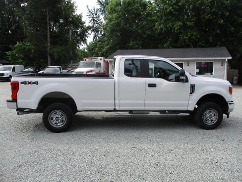 Used 2019 Ford F250 XL w/ XL Value Package AWD/4WD image 6