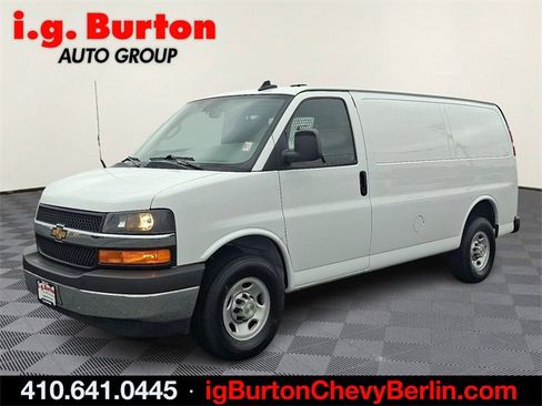 Certified 2024 Chevrolet Express 2500 w/ Driver Convenience Package image 3