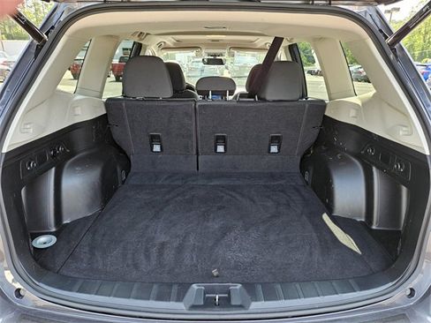 Used 2021 Subaru Forester Premium image 13