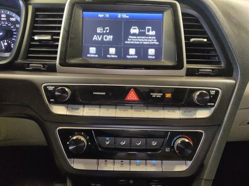 Used 2019 Hyundai Sonata SE image 25