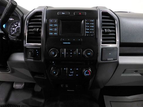 Used 2015 Ford F150 XLT image 49