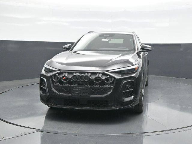 New 2026 Audi SQ5 Prestige AWD/4WD image 2