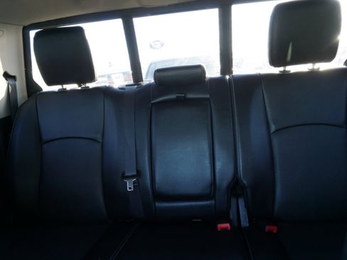 Used 2017 RAM 1500 Laramie w/ Convenience Group image 32