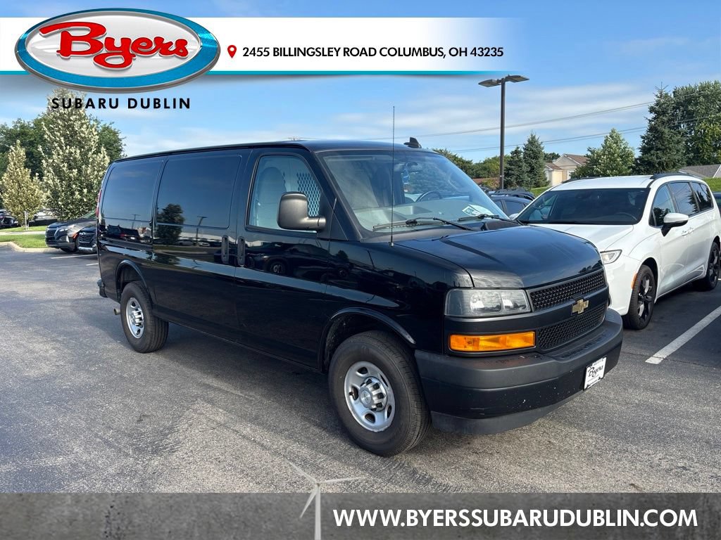 Used 2021 Chevrolet Express 2500 w/ Driver Convenience Package RWD image 1