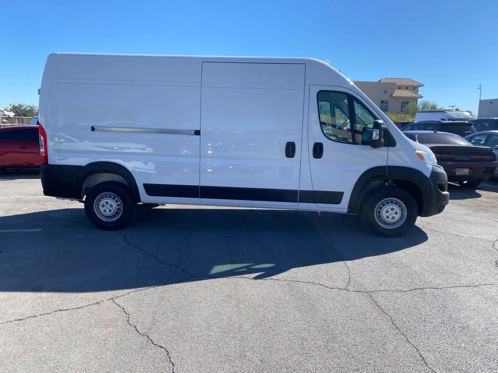 Used 2025 RAM ProMaster 2500 FWD image 5