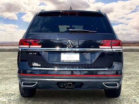 Used 2023 Volkswagen Atlas SE w/ Panoramic Sunroof Package FWD image 6