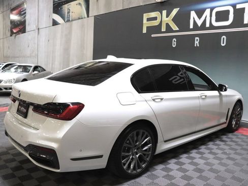 Used 2020 BMW 750i xDrive w/ Executive Package AWD/4WD image 10