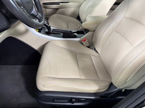 Used 2013 Honda Accord EX-L image 12