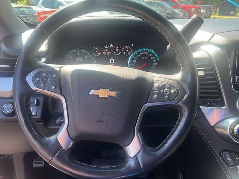 Used 2017 Chevrolet Suburban LT AWD/4WD image 14