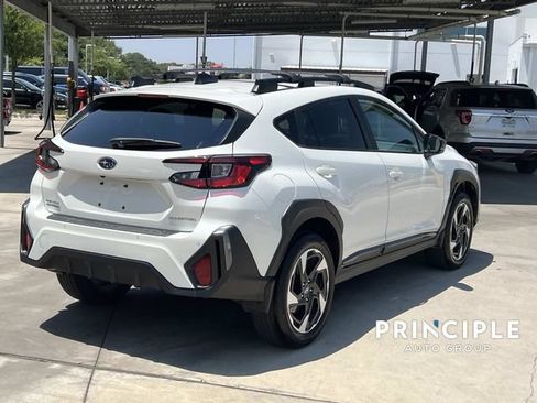 Used 2024 Subaru Crosstrek 2.5i Limited AWD/4WD image 11