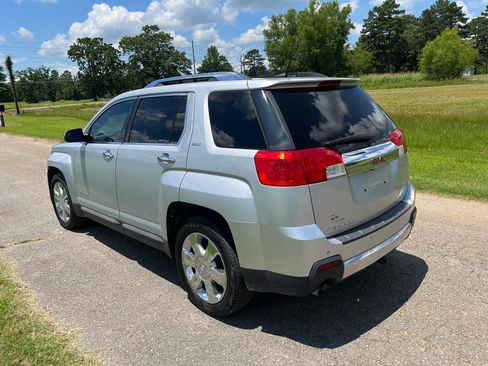 Used 2012 GMC Terrain SLT w/ Chrome and Technology Package AWD/4WD image 6