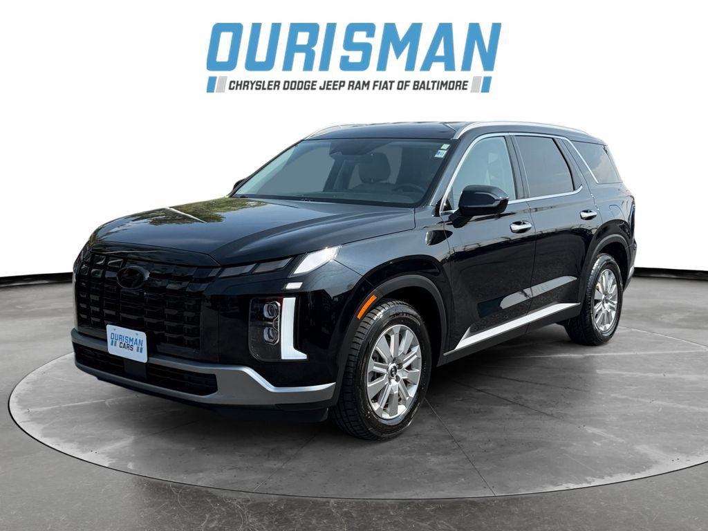 Used 2025 Hyundai Palisade SEL FWD image 2