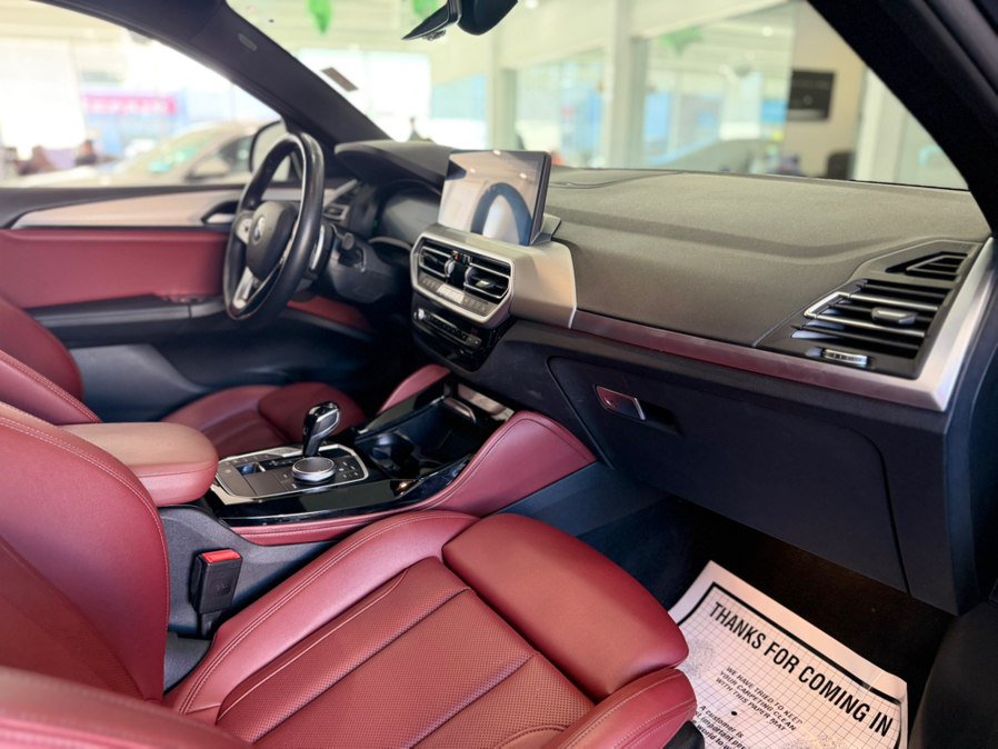Used 2022 BMW X4 xDrive30i w/ Convenience Package AWD/4WD image 17