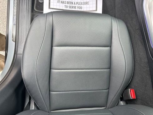 Used 2025 Mercedes-Benz GLE 450 4MATIC image 17