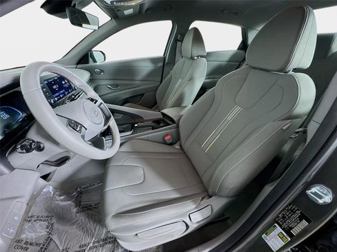 Certified 2026 Hyundai Elantra Sport w/ Cargo Package FWD image 11