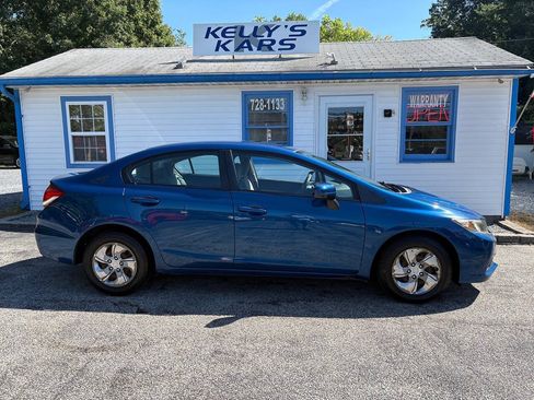 Used 2014 Honda Civic LX image 2