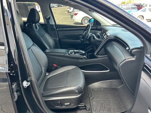 Certified 2023 Hyundai Tucson Limited AWD/4WD image 31