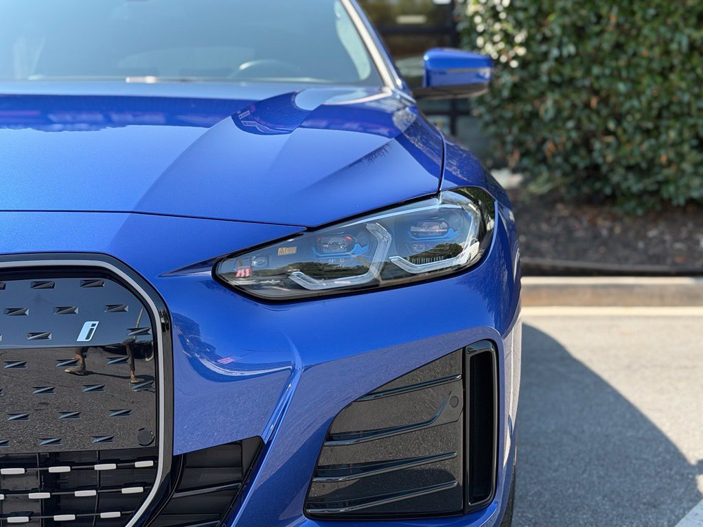 Used 2023 BMW i4 eDrive40 w/ M Sport Package RWD image 5