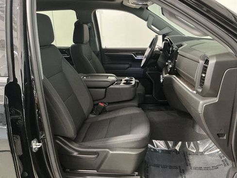 Used 2022 GMC Sierra 1500 Elevation w/ LPO, Elevation Black Package image 31