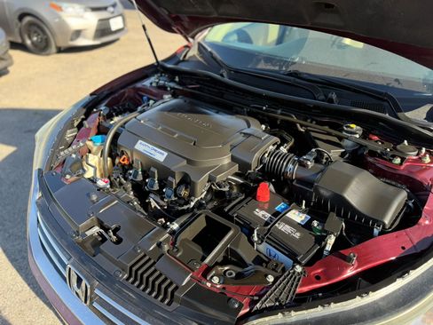 Used 2014 Honda Accord EX-L image 31