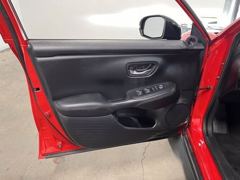 Used 2024 Honda HR-V Sport image 24