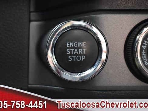 Used 2021 Toyota Tacoma TRD Off-Road image 38