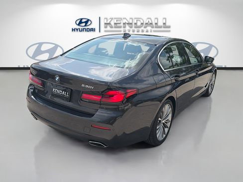 Used 2022 BMW 530i xDrive w/ Premium Package AWD/4WD image 6