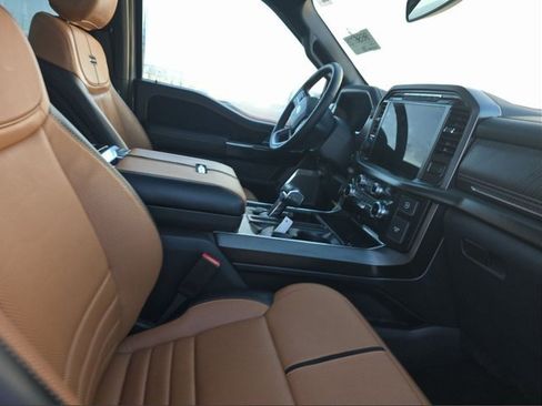 Used 2023 Ford F150 Platinum w/ Equipment Group 701A High image 8